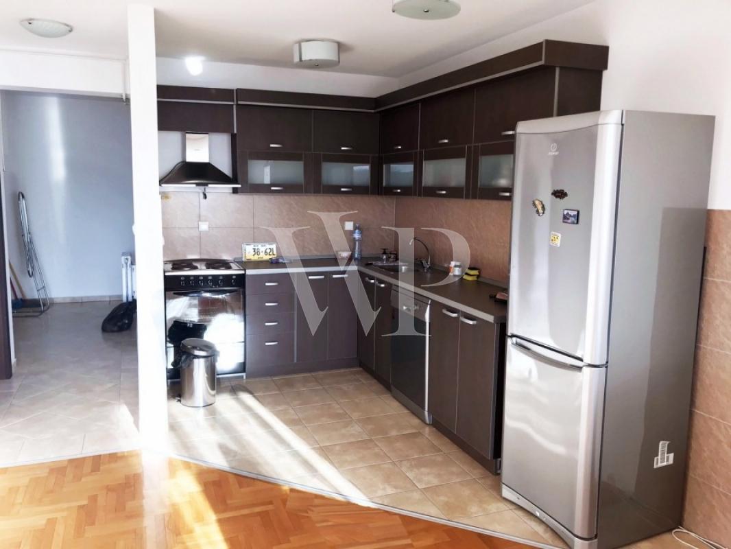Mladenovac, Mladenovac, Crkvena, 3.0, 81.00m2, 72900 EUR 2