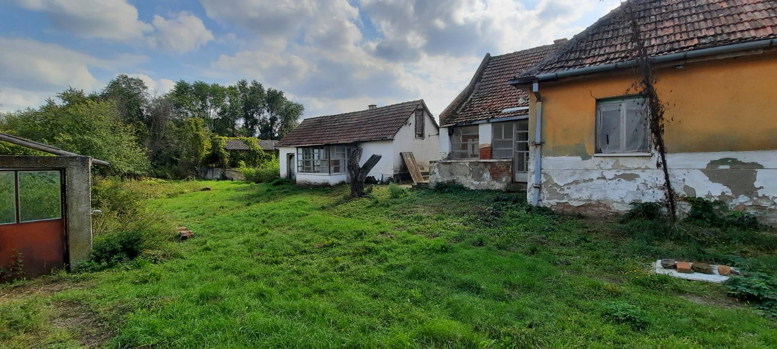 Zrenjanin Secanj staro domacinstvo 5