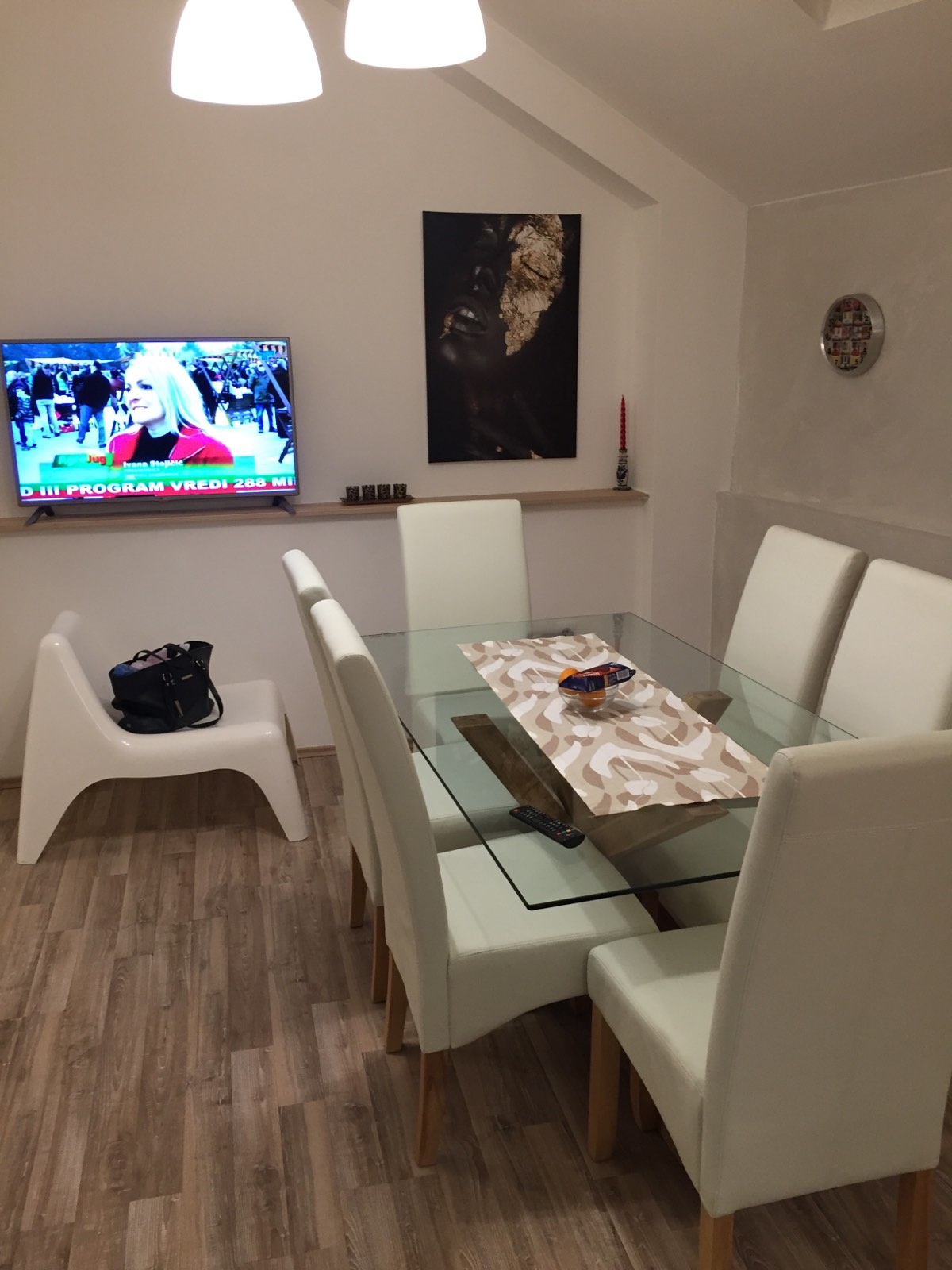 IZDAJEM STAN U STROGOM CENTRU NIŠA 17