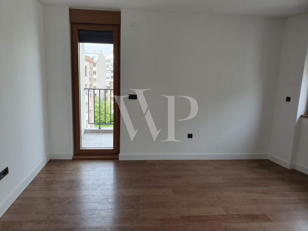 Vračar, Južni bulevar, Braće radovanović, 3.5, 89.00m2, 1100 EUR 2