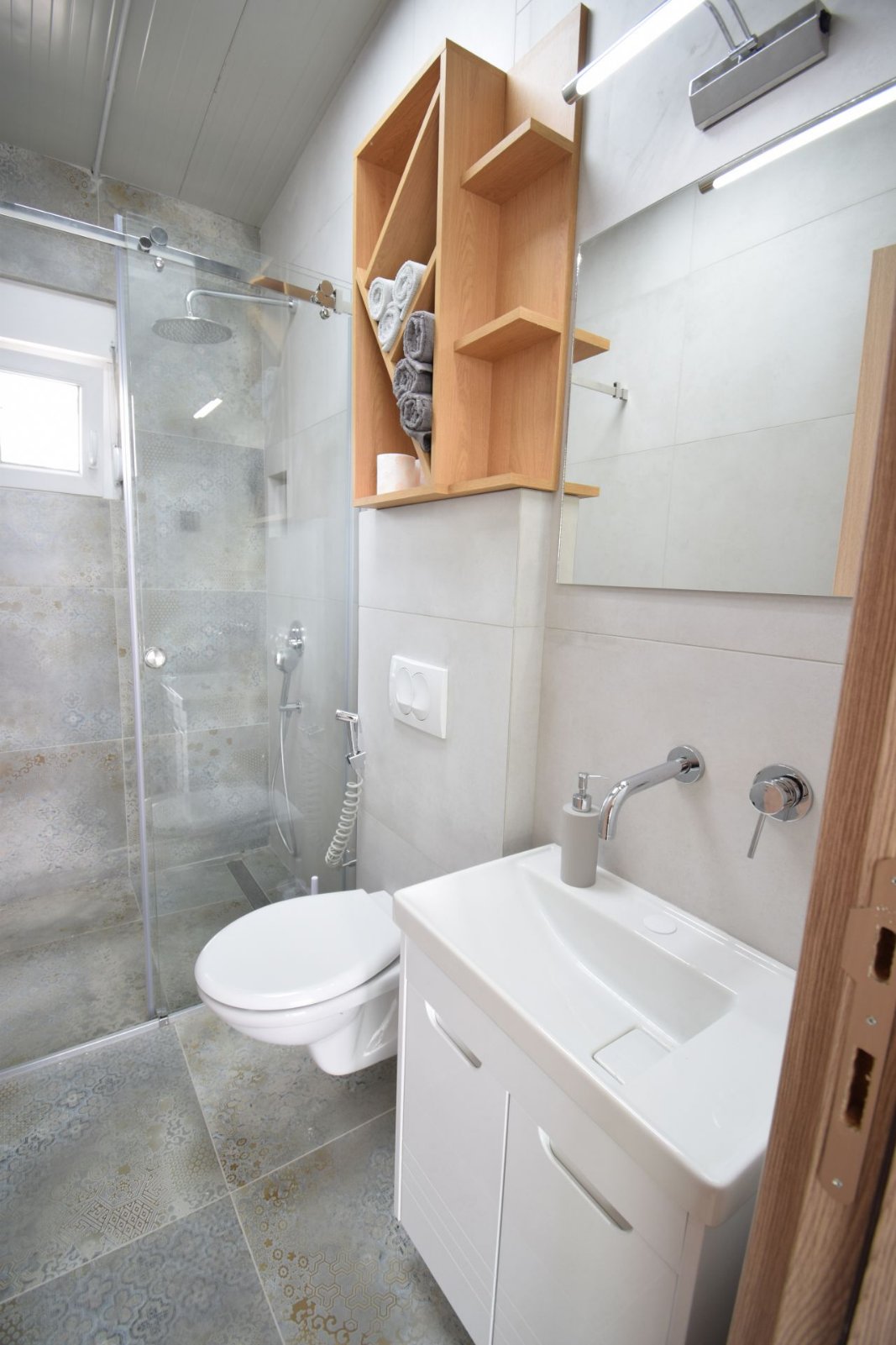 Sojenica i splav na prodaju 4