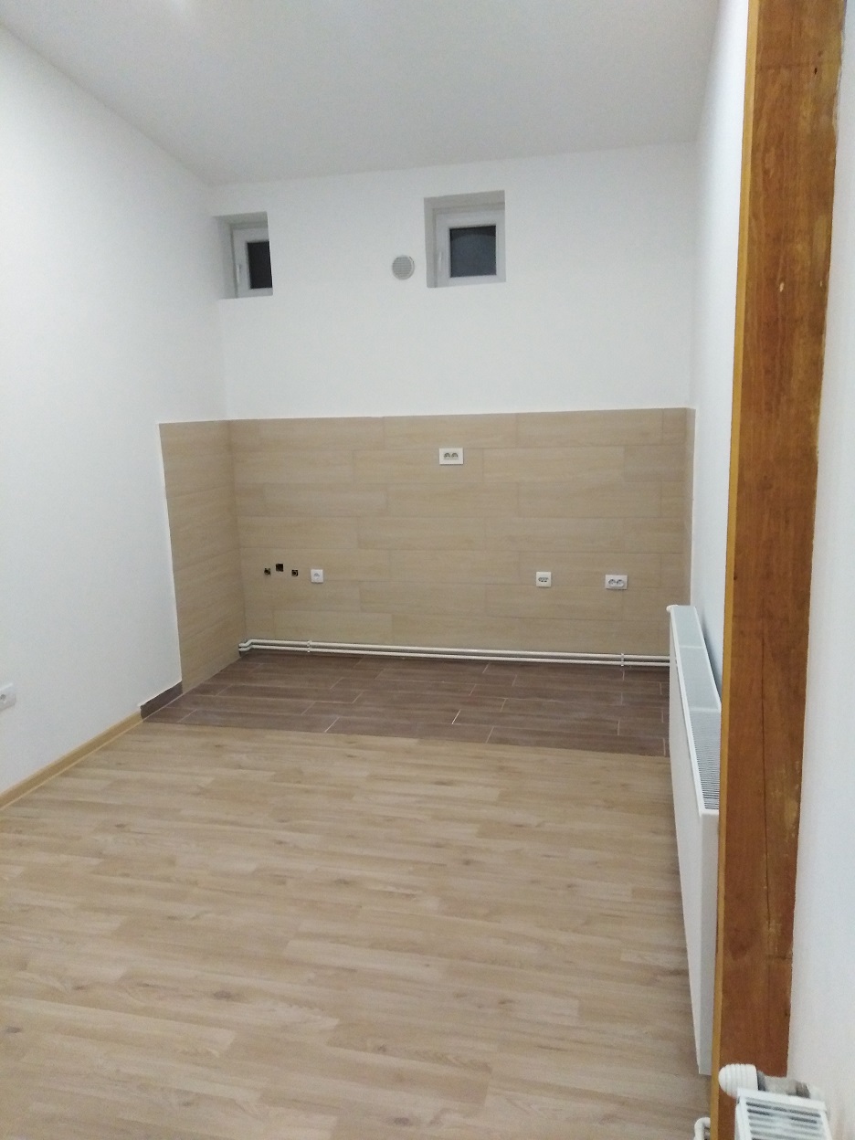 Poslovni prostor basta parking mesto 5