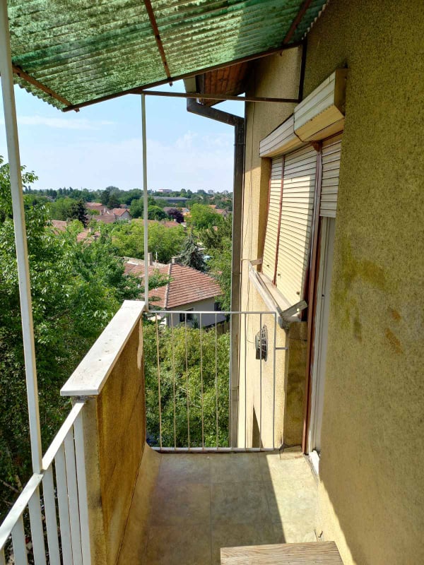 Dvosoban stan za izdavanje 5