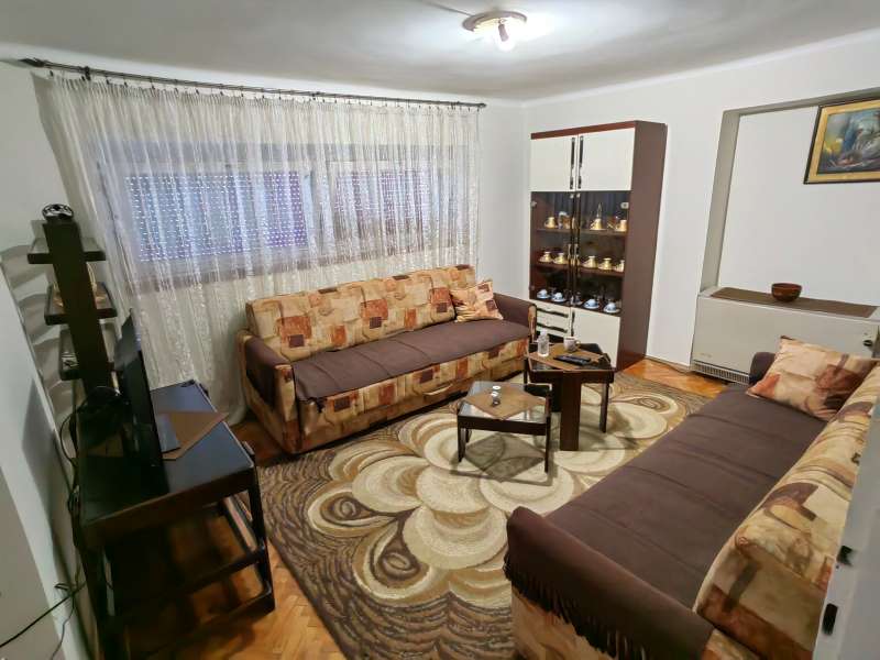 Izdavanje stana kod klinike SPEBO 2