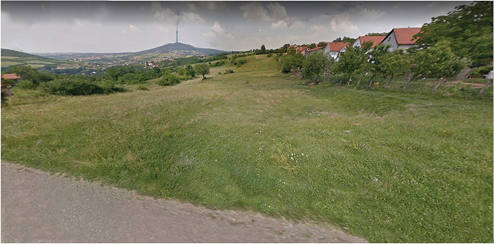 Plac  50 ari  Vozdova   Ripanj centar   Ercani 6