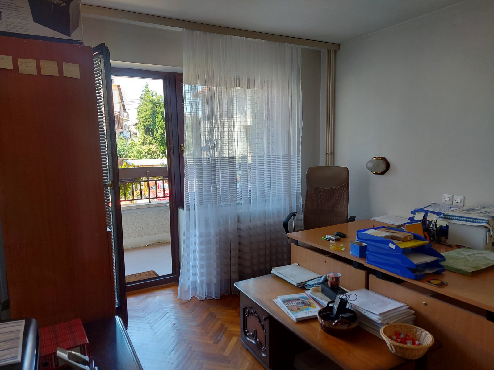 Prodajem polovinu kuce na Julinom brdo 2