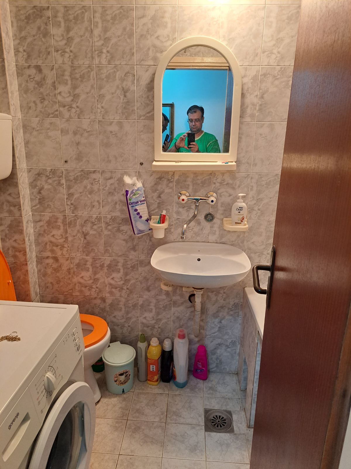 Izdajem namešten dvosoban stan 4