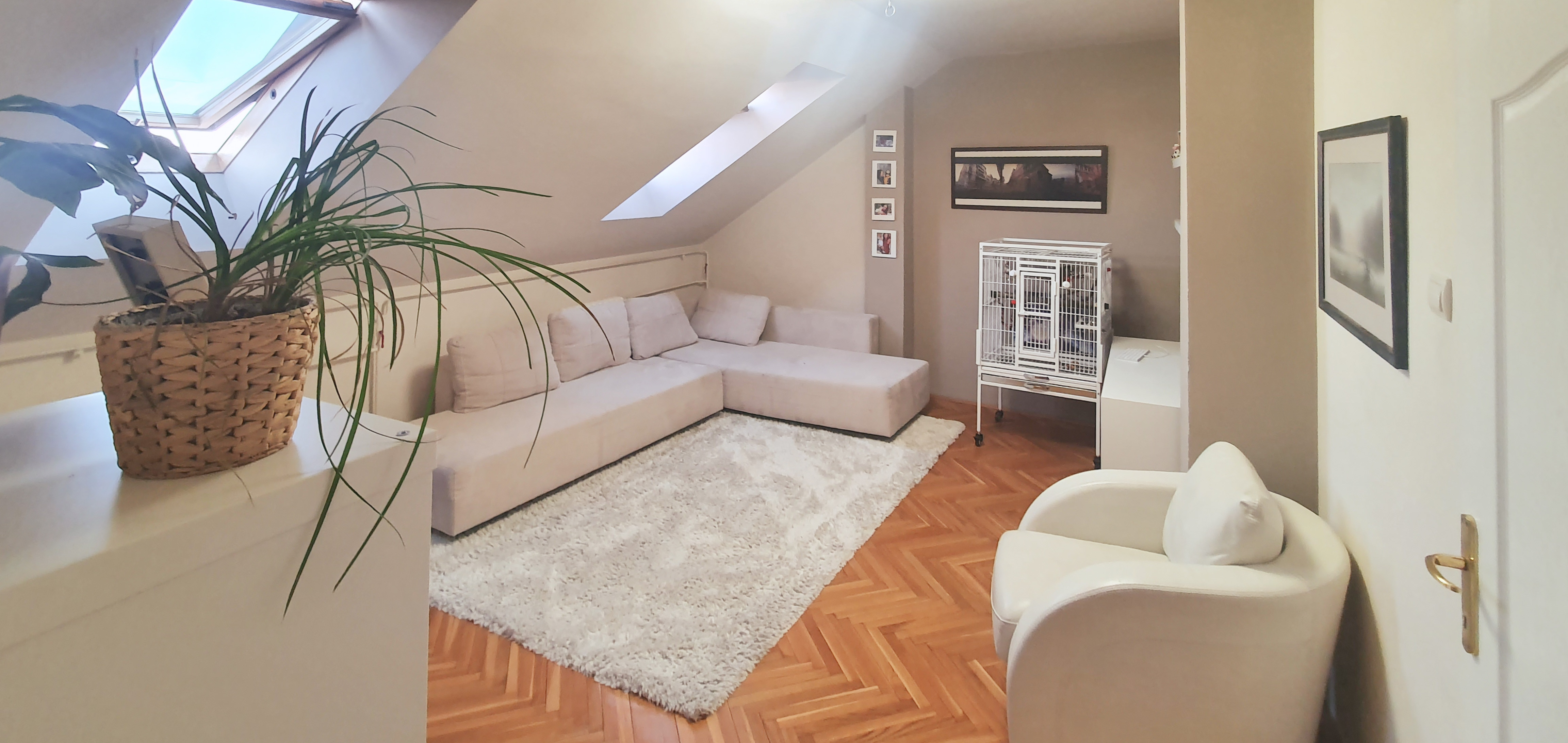 ODLIČNA LOKACIJA Četvorosoban stan  93 m2  duplex 4
