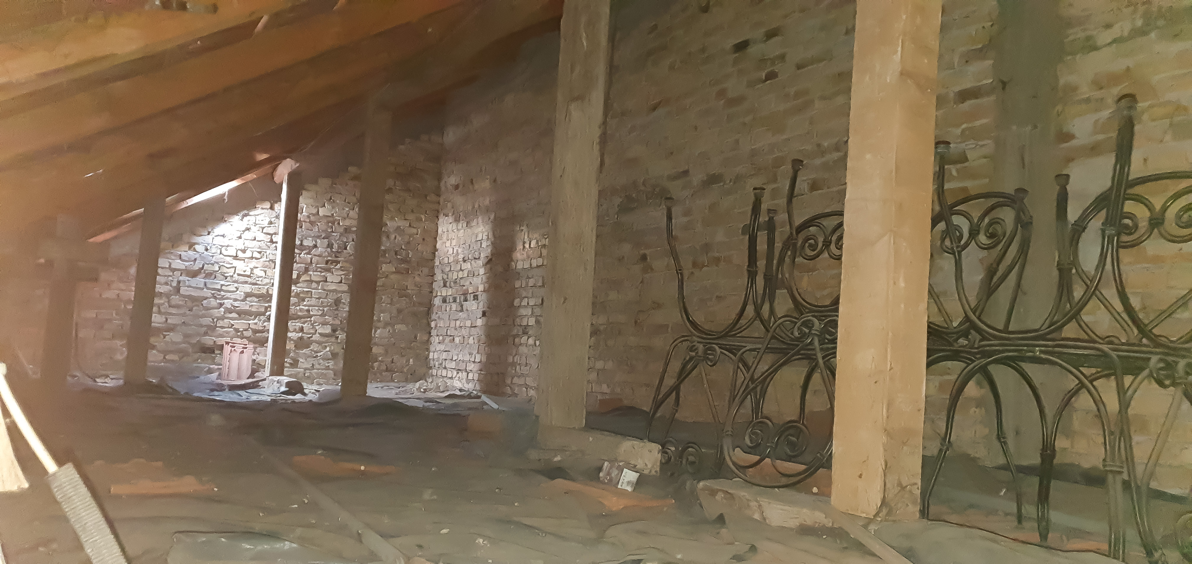 ODLIČNA LOKACIJA Četvorosoban stan  93 m2  duplex 10