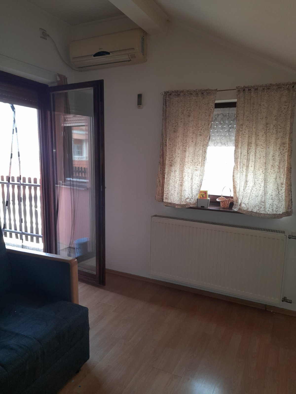 Dvosoban stan  Tatarsko brdo   Sremska Kamenica 3