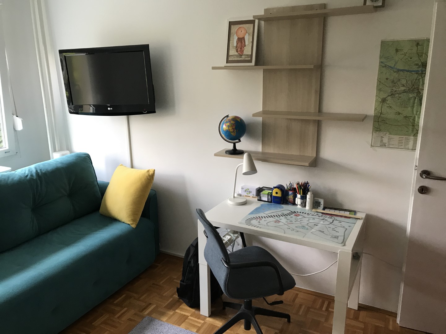 Odličan dvoiposoban stan  Liman 4  Narodnog Fronta  180 000   71m² 2