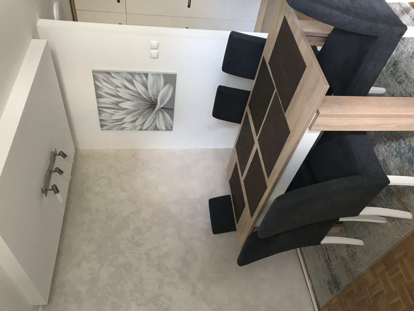 Odličan dvoiposoban stan  Liman 4  Narodnog Fronta  180 000   71m² 5