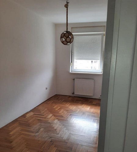 Prodaje se duplex na Novoj Detelinari  Novi Sad  85m2  odmah useljiv 4