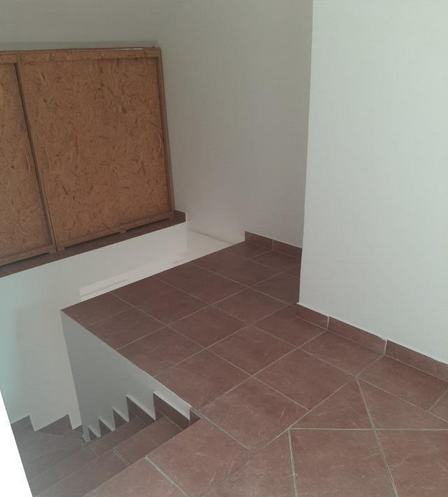 Prodaje se duplex na Novoj Detelinari  Novi Sad  85m2  odmah useljiv 5