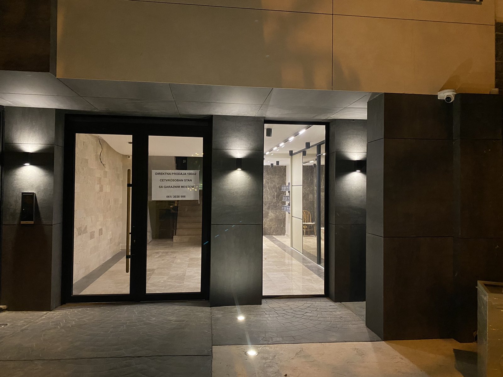 Novogradnja  uknjizen  Lux  101m2  moguce garaz mesto 5