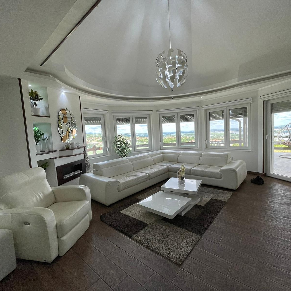 Kuca na prodaju   Vila 2