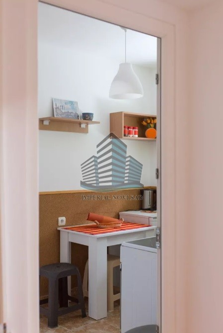 10117 JEDNOIPOSOBAN 40m²   82 400  ROTKVARIJA 5