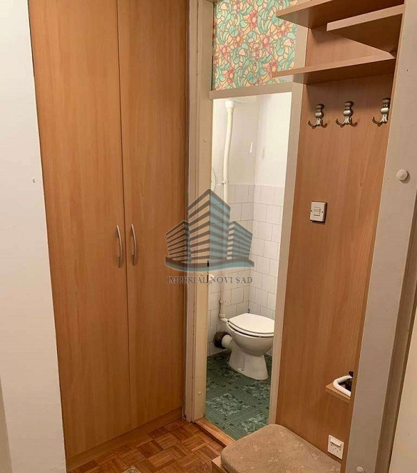 10560 JEDNOIPOSOBAN 49m²   95 275  BULEVAR OSLOBOĐENJA 8