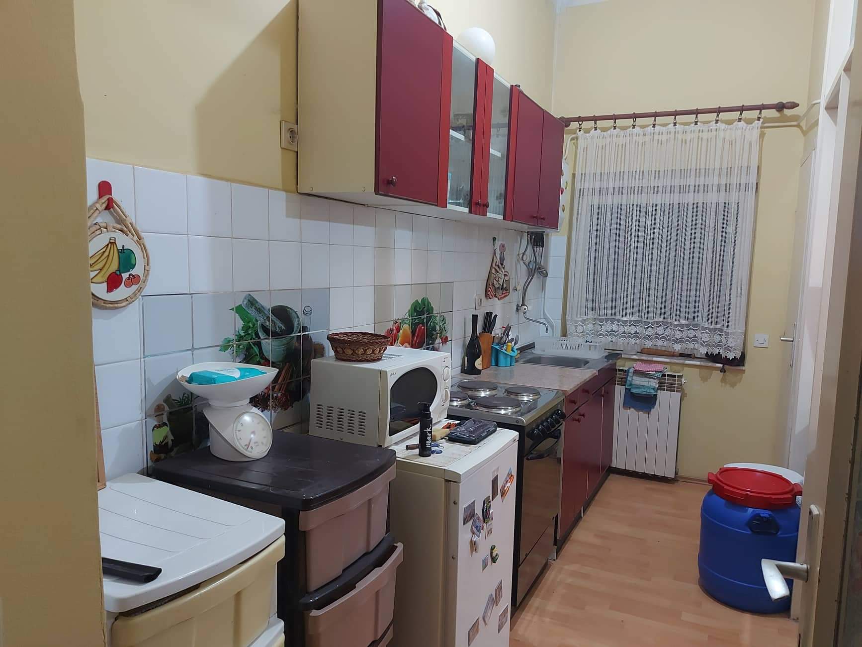 Prodajem dvosoban stan u Boru 2