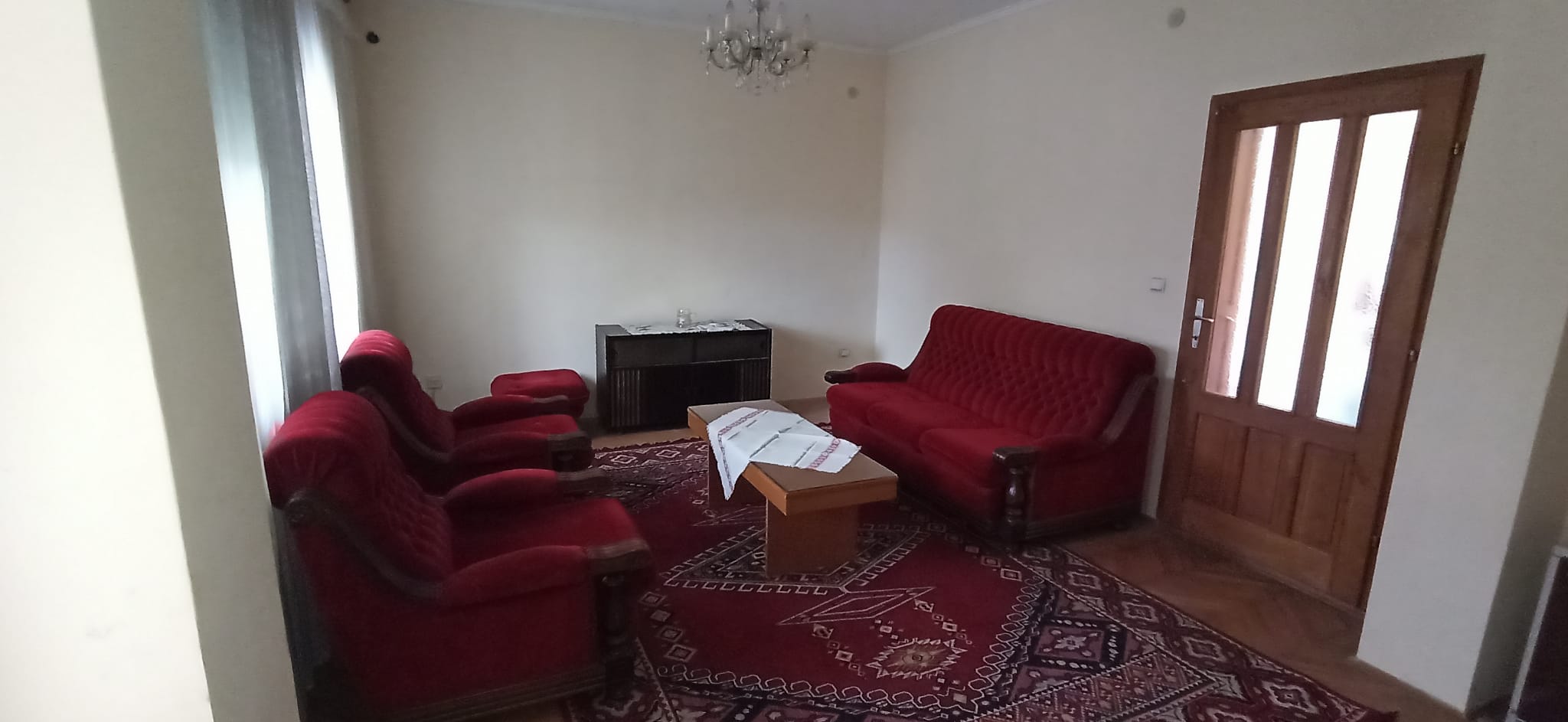 Spratna kuca sa poslovnim prostorom 3