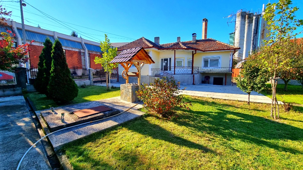 EXKLUZIVNI KOMPLEKS  HACIJENDA U CENTRU PREŠEVA 1