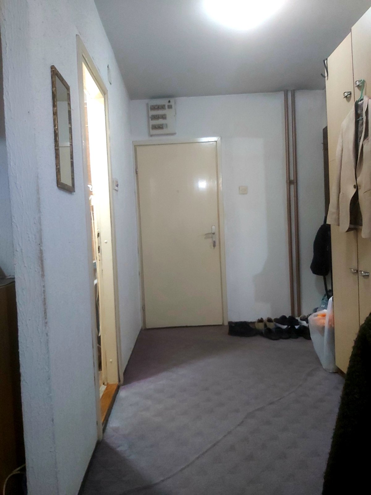 Prodajem stan u naselju Aerodrom 4