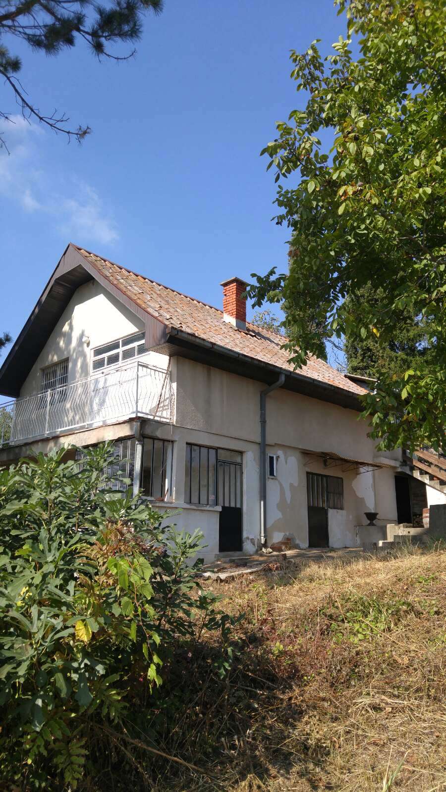 Hitna prodaja kuce 110m2 10 ari placa 1