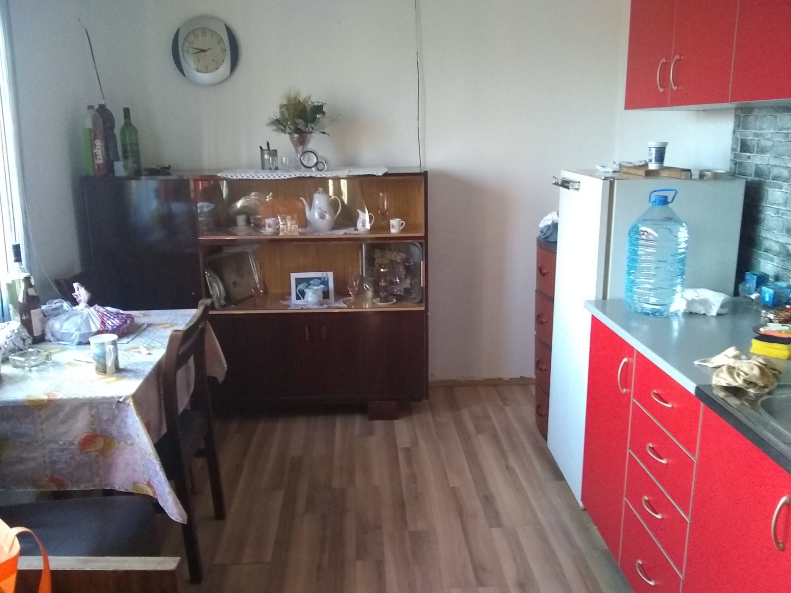 Prodajem kucu u Ljuboviji 3