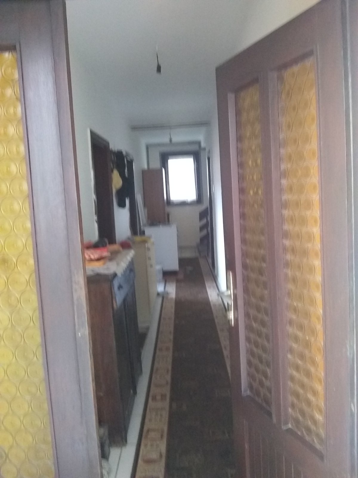 Prodajem kucu u Ljuboviji 4