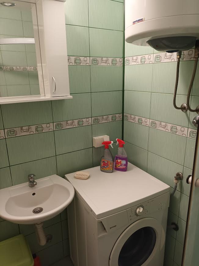 Stan ispod Crvenog Krsta 3