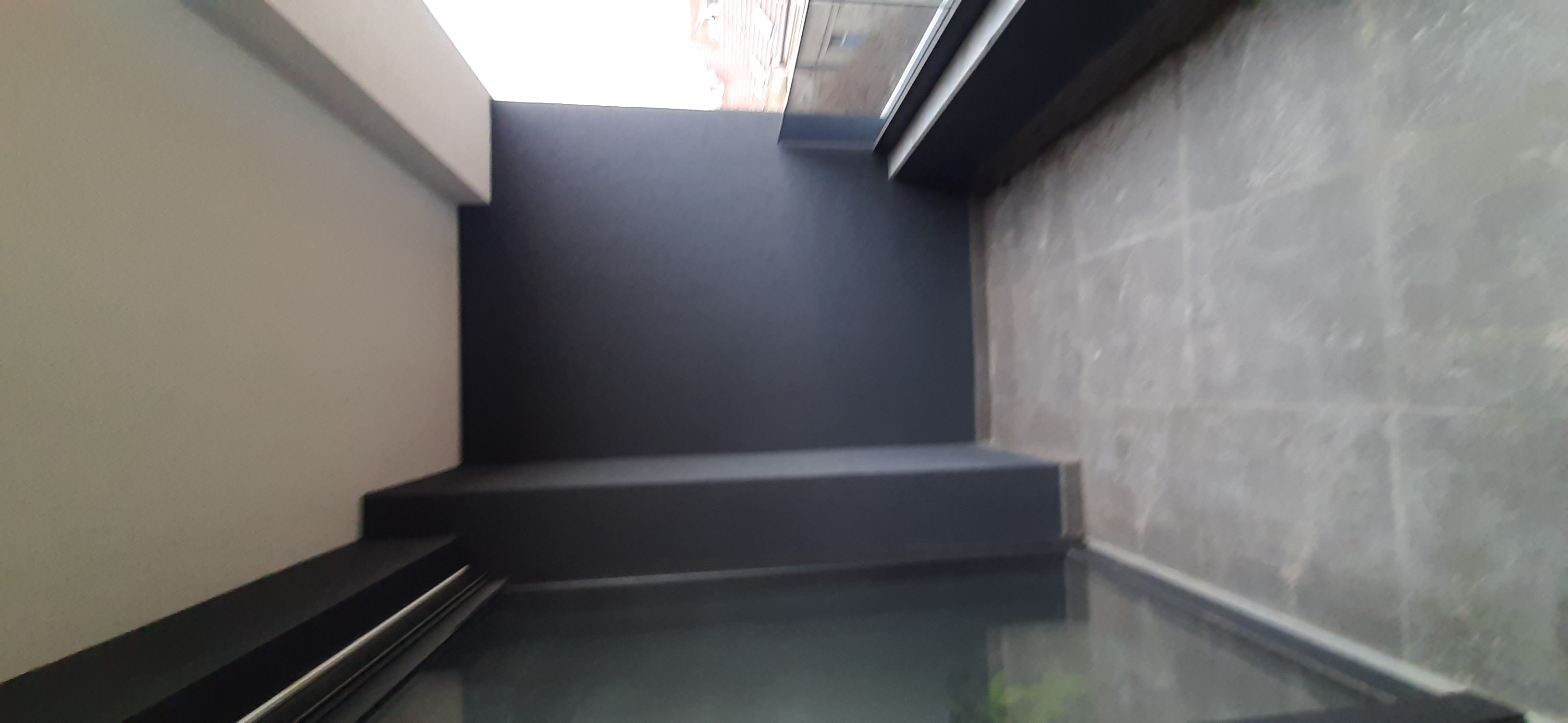 Izdajem stan u svrhe poslovnog prostora 4