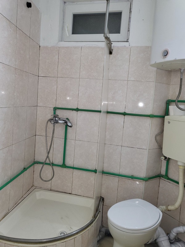 Na prodaju garsonjera u Novim Banovcima 5