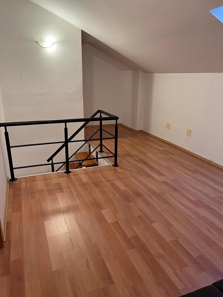 Na prodaju stan u naselju Mose Pijade 5