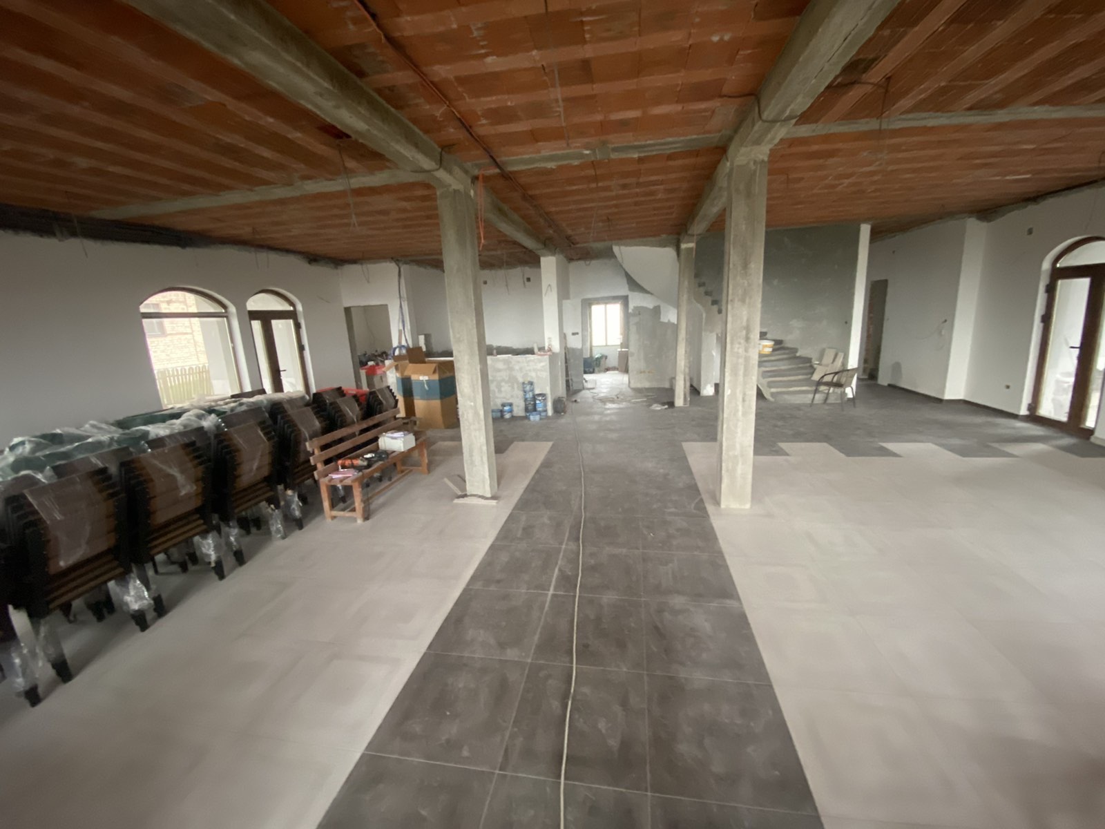 Prodajem objekat na Kosmaju 4