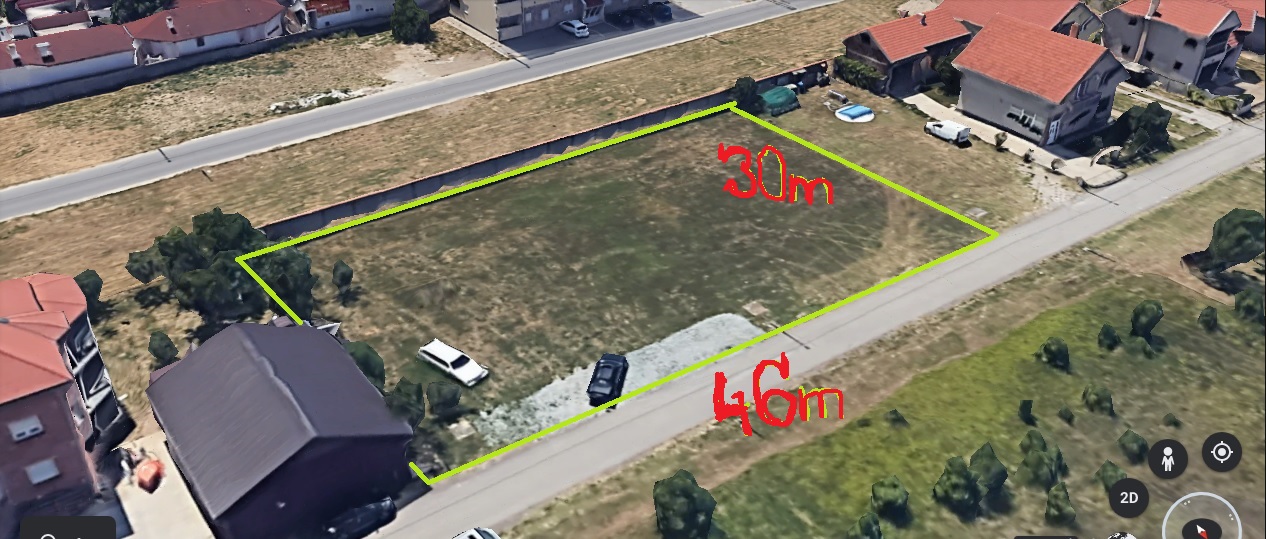 Zemun  naselje Altina  izdajem plac površine 1400 m2 3