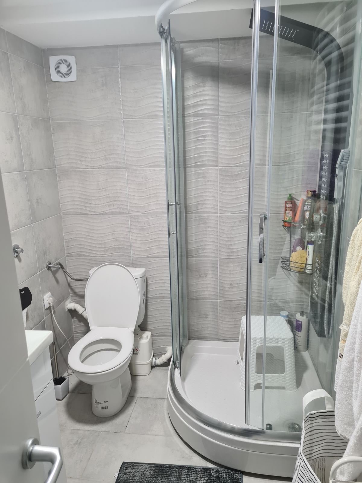 Komforan dvosoban stan u Novom Sadu 4