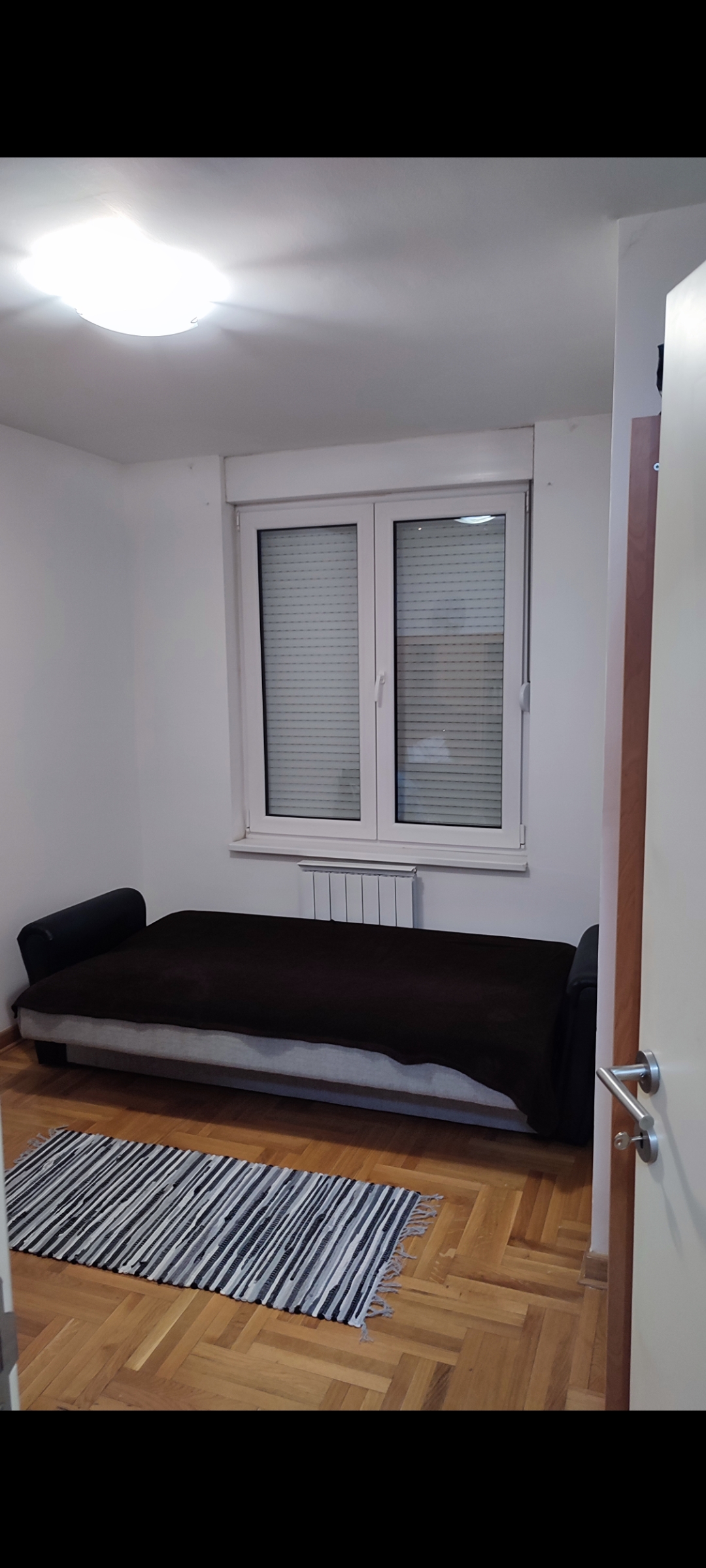 Dvosoban stan stepa Stepanović   Generala Štefanika 500e  Speak English 4