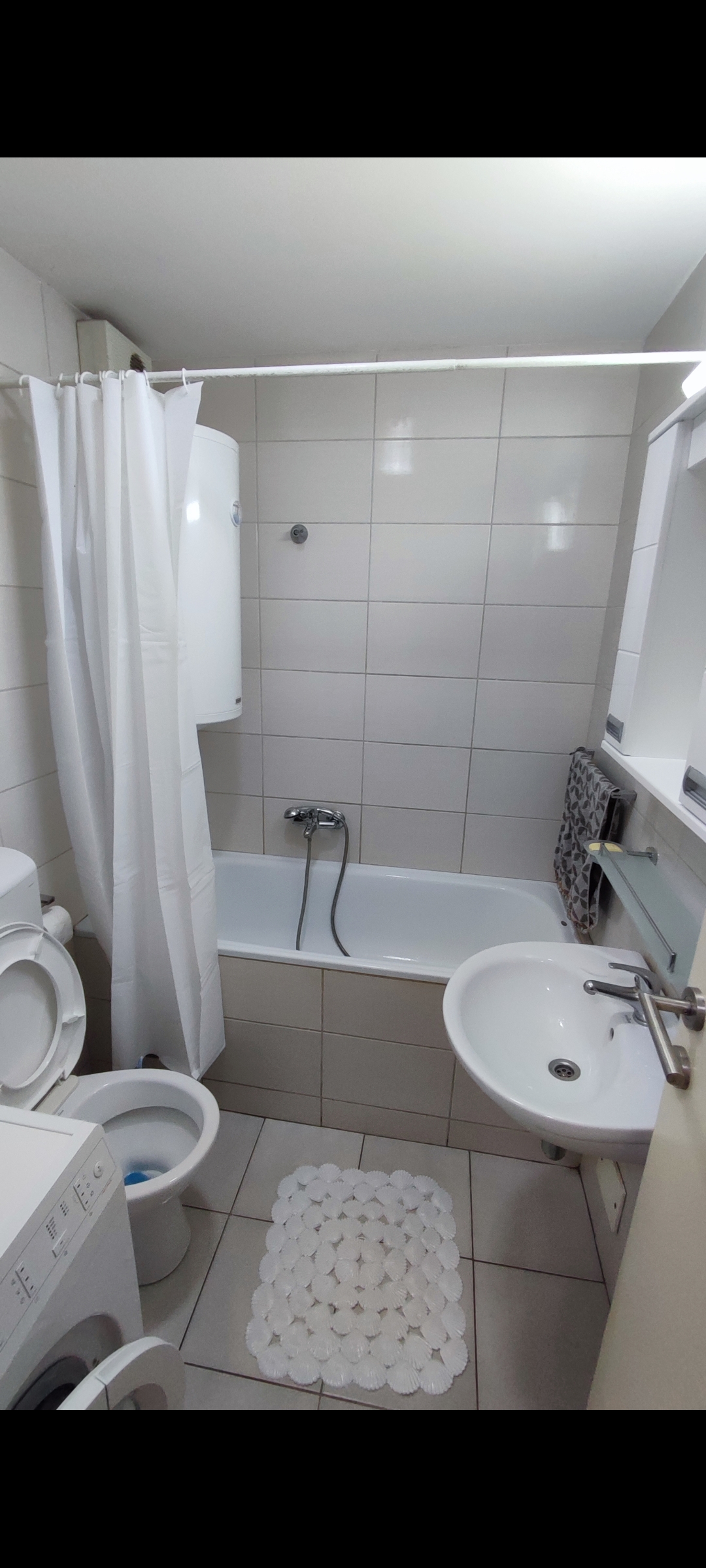 Dvosoban stan stepa Stepanović   Generala Štefanika 500e  Speak English 3