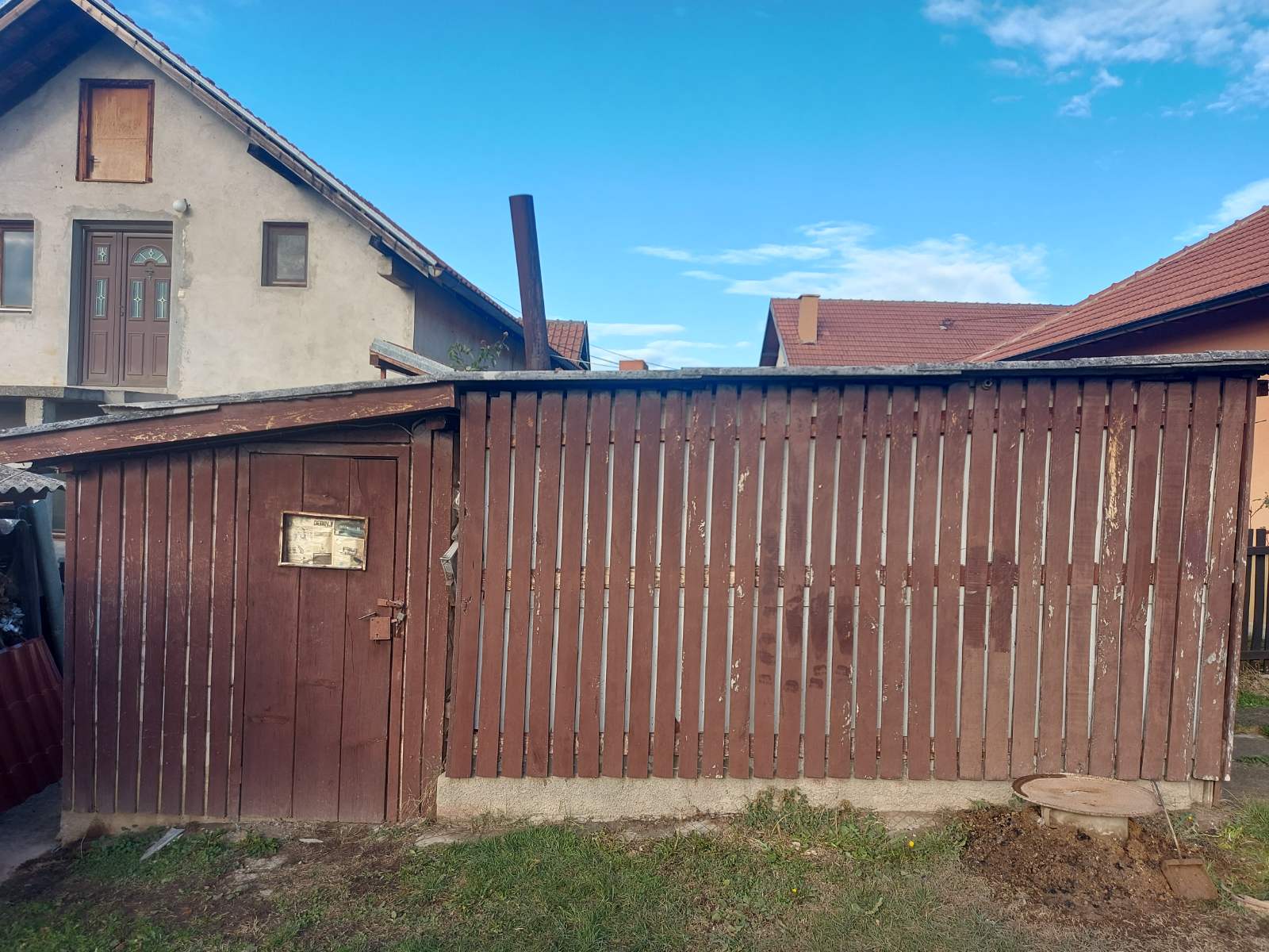 Prodajem kucu u Lazarevcu 4