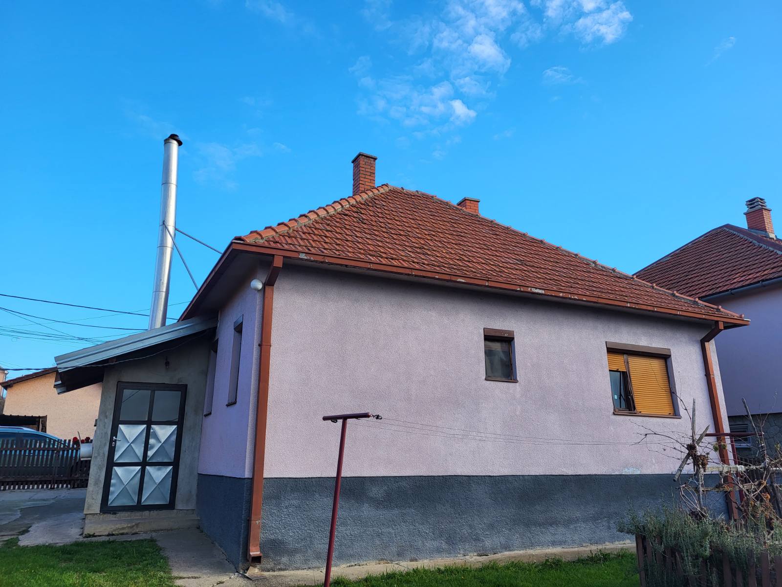 Prodajem kucu u Lazarevcu 5