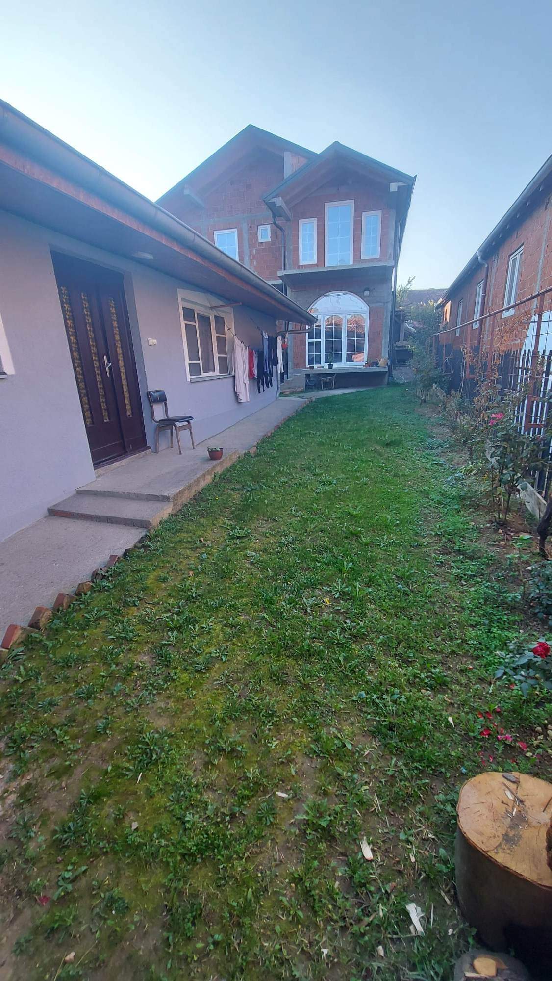 Na prodaju dve kuce u Kragujevcu 3