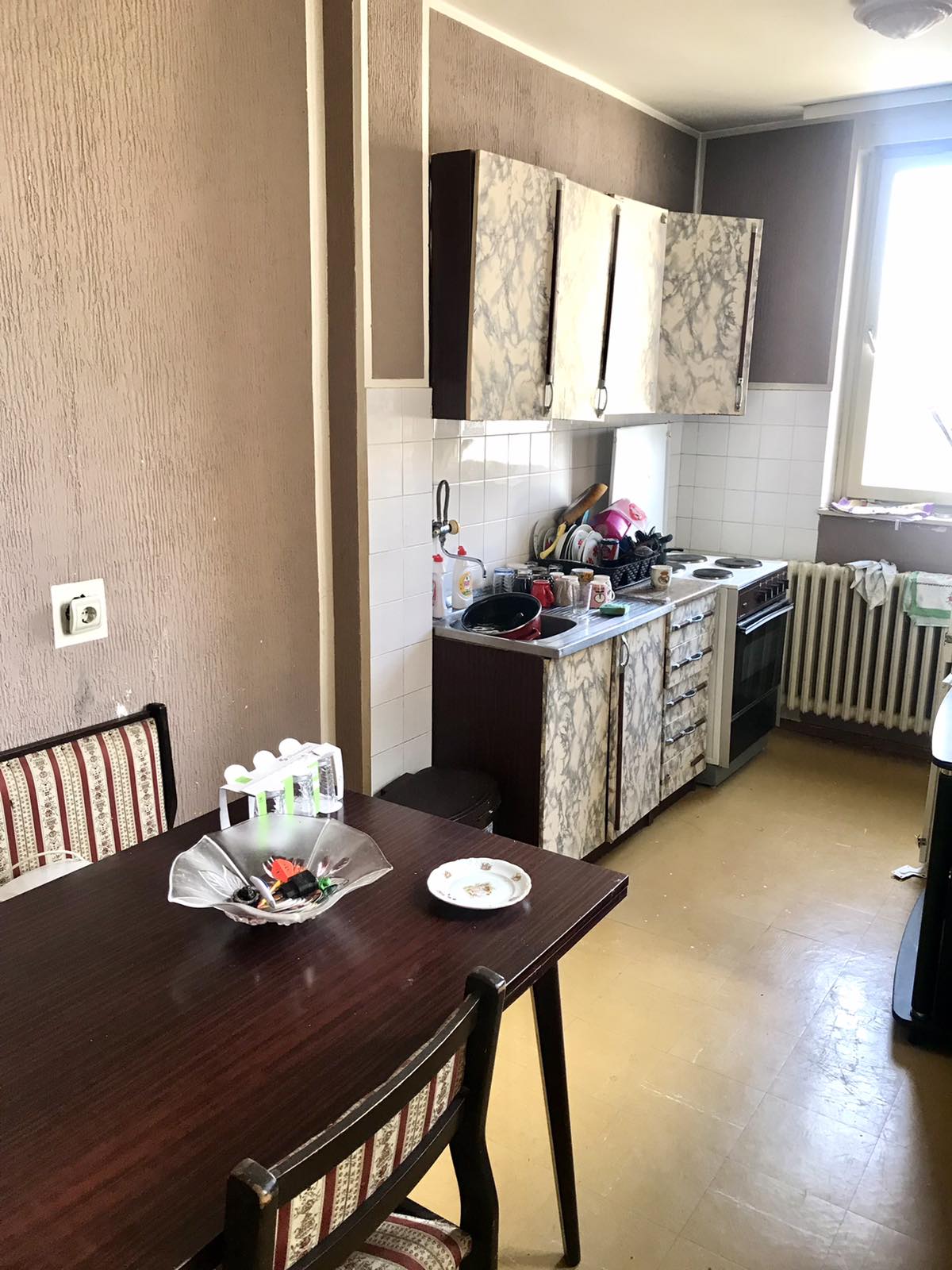 Stan u Cacku na prodaju POVOLJNA CENA 4