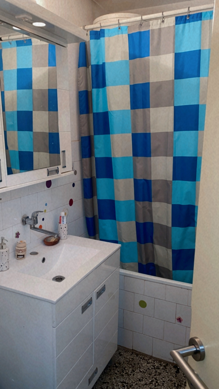 Stan 60 m2 namešten 5