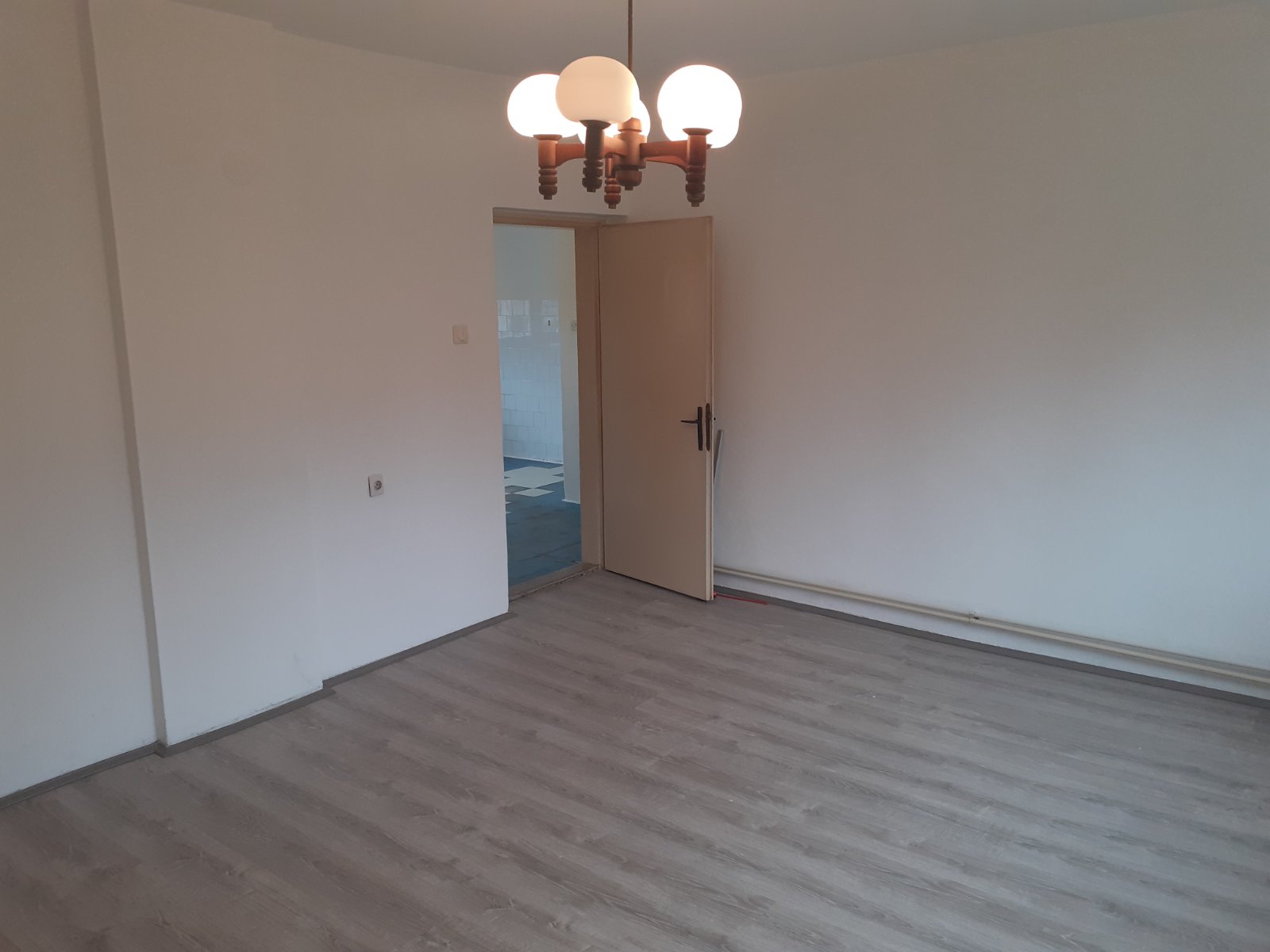 Prodajem stan u Gospođincima 4