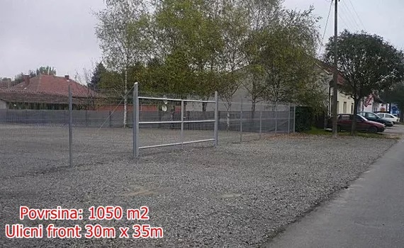 Gradjevinski plac glavni put E 5 Subotica Palic 1050m2 2