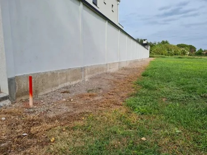 Ekskluzivan plac u naselju Dolina Kertvaros 4