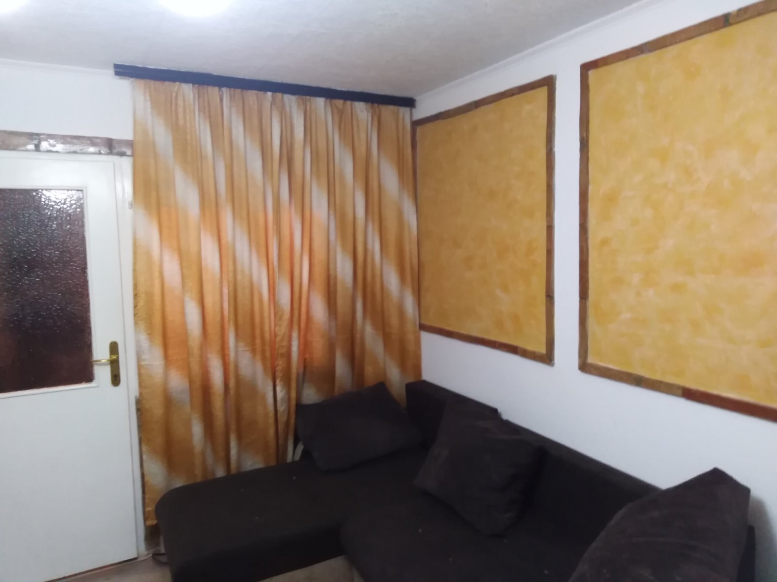 Prodajem opremljenu kucu Obrenovac Baric 2