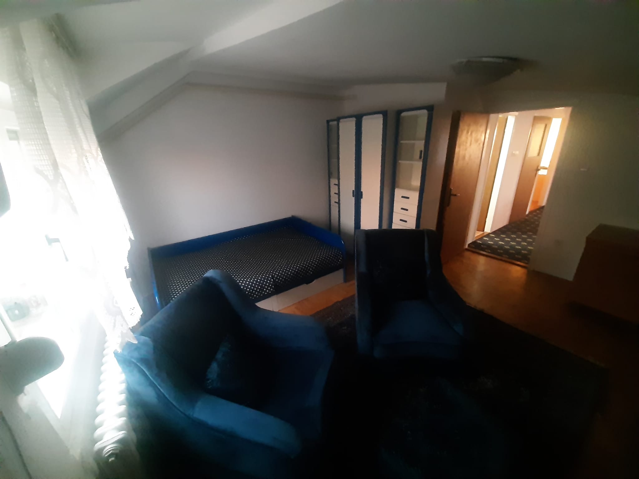 Trosoban stan u Zarkovu 4