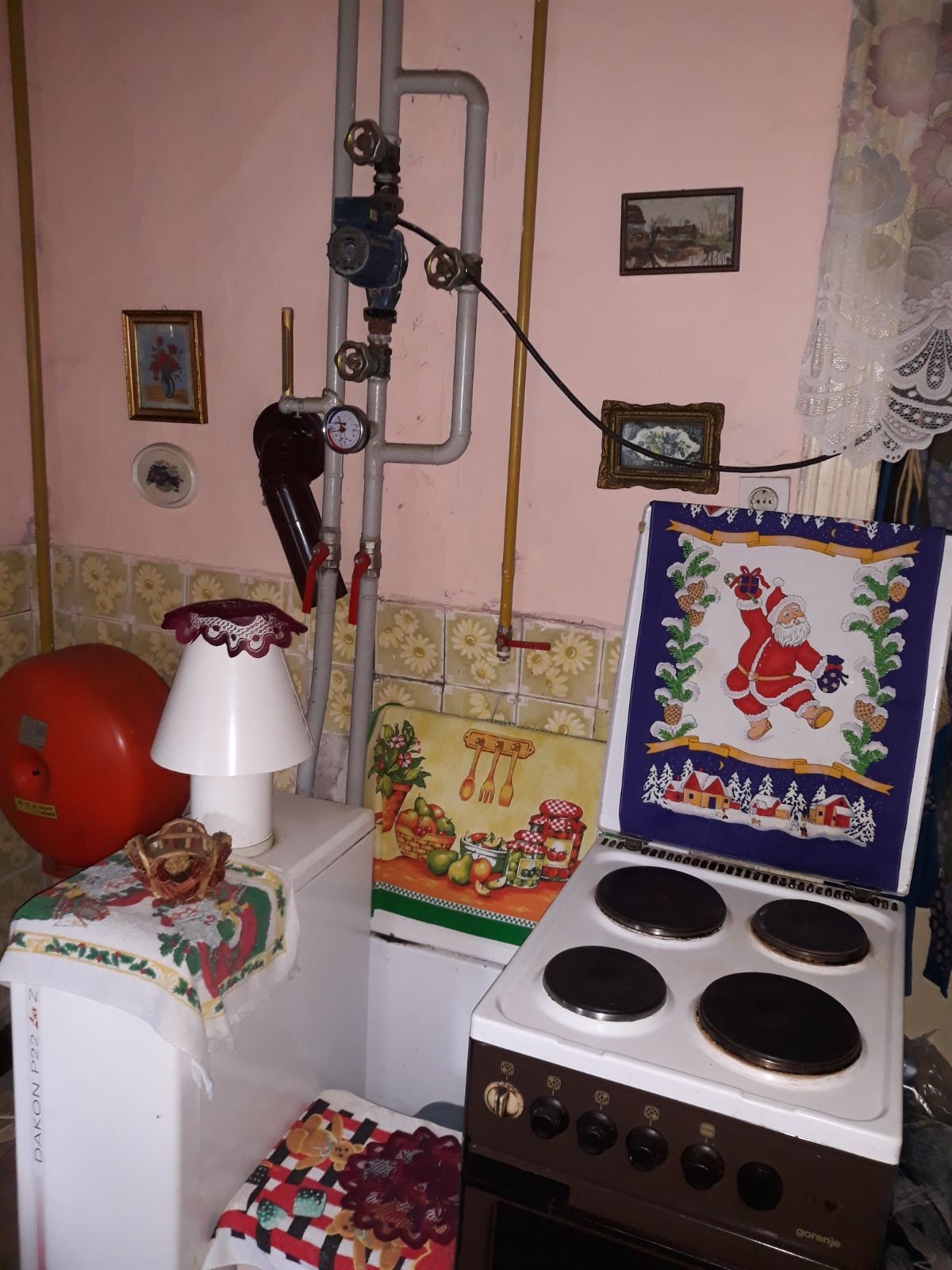 Kuća u centru Čuruga 11