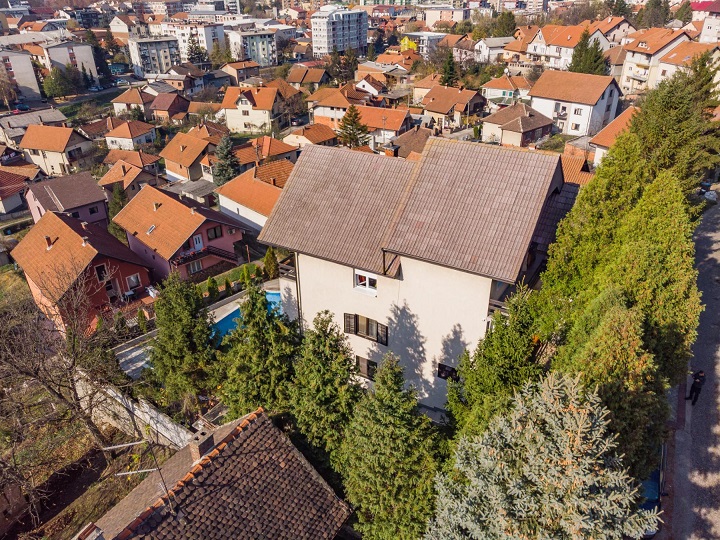 Kuca sa bazenom Loznica 3